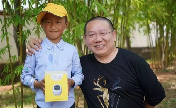 初心不忘情懷存 淘云科技捐贈(zèng)“源創(chuàng)超常教育基金”