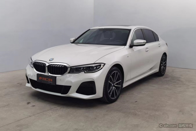 打卡安徽二手車界“沃爾瑪” 優(yōu)信合肥大賣場(chǎng)買車就是爽
