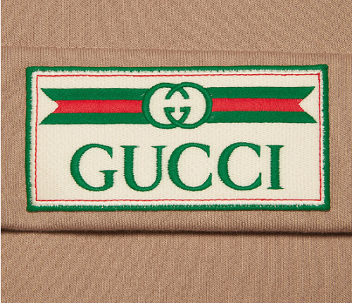 Gucci復(fù)古標(biāo)識(shí)衛(wèi)衣上線寺庫，新的潮流已經(jīng)開啟