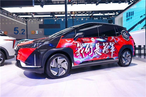 “我們提車?yán)?！”合?chuàng)Z03正式交付，不負(fù)等待