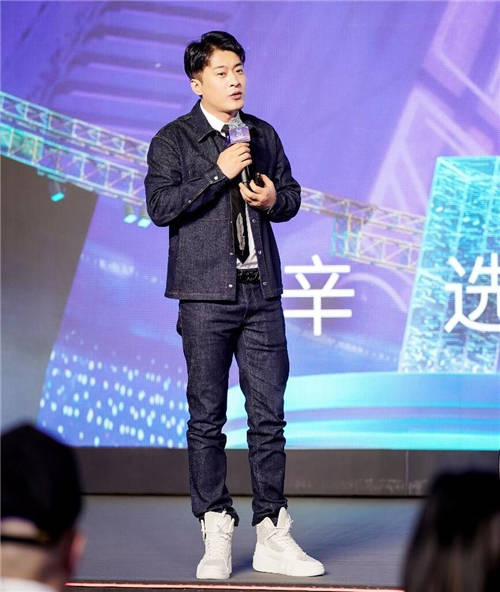 辛巴辛有志感謝用戶長情陪伴，將用更好的辛選做回報