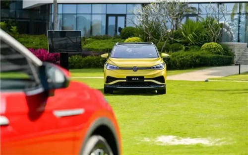 特斯拉Model 3和大眾ID.4X哪個(gè)好？2022年度環(huán)保車ID.4X更值得擁有！