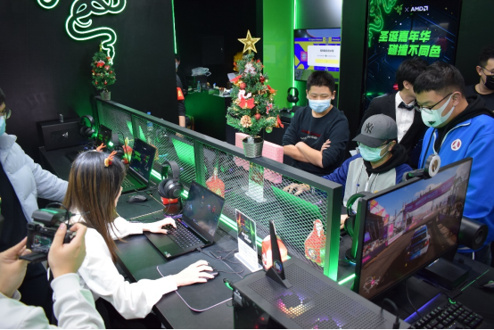 雷蛇×AMD：解鎖城市打卡新姿勢，讓潮流落地生活