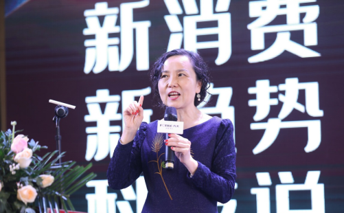 要補水，更要補營養(yǎng)——育兒專家蔣競雄解讀兒童飲水的健康密碼