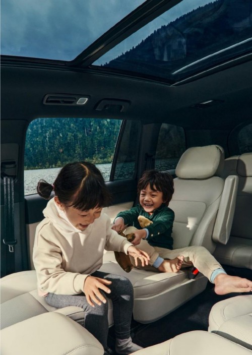 理想汽車(chē)用戶(hù)：理想ONE承包全家人的出行幸福
