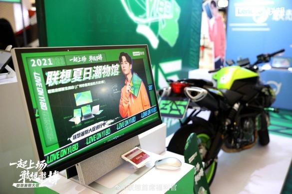 王一博續(xù)約聯(lián)想品牌代言人，2022繼續(xù)敢想敢搏！