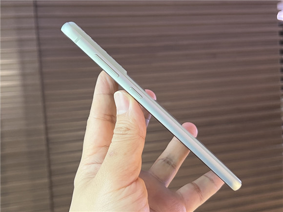 三星Galaxy S21 FE 5G國(guó)行版發(fā)布：售價(jià)4599元起