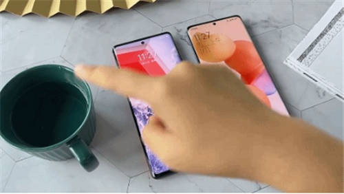iQOO 9 Pro和小米12 Pro，售價(jià)相當(dāng)，那實(shí)力也平分秋色嗎？