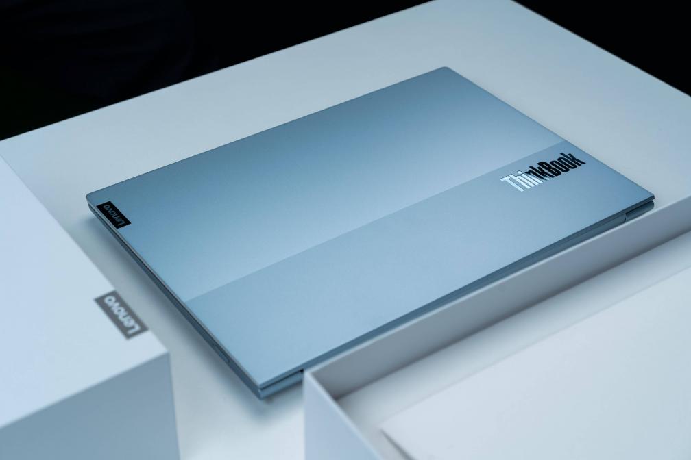 ThinkBook 13x冰雪藍(lán)正式開(kāi)售，破冰青年口彰顯銳意鋒芒
