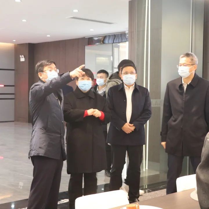 紹興市委副書記、代市長施惠芳一行蒞臨集成灶10大品牌帥豐調(diào)研指導！