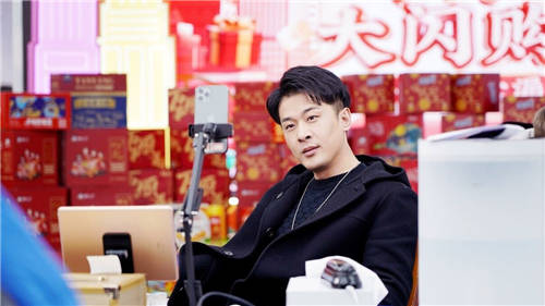 直播電商正式踏入合規(guī)化拐點，辛巴辛有志將迎來新發(fā)展周期