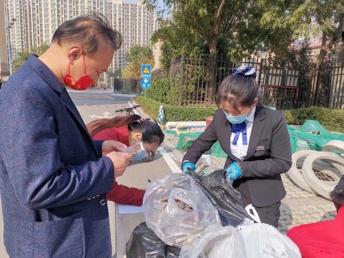 以人為本！碧桂園服務(wù)“兩手抓”，疫情防控、生活保障均不誤