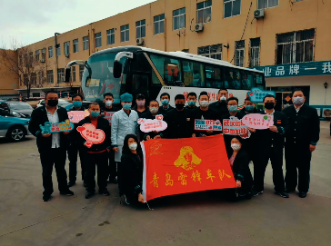 青島“的哥”施救心臟驟停女子，13年堅(jiān)持做好事，獲評(píng)今日頭條2021年度好心人