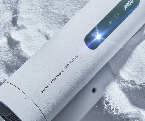 堅果投影×OPPO IoT：強強聯(lián)合，帶來不一樣的便攜投影新體驗