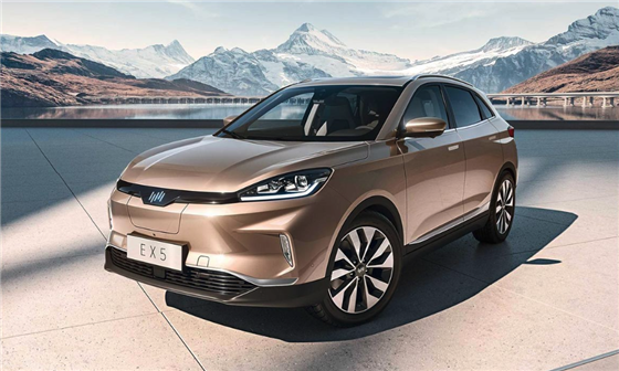威馬汽車不斷融合前沿科技與設(shè)計(jì)革新，威馬EX5讓駕乘更智能