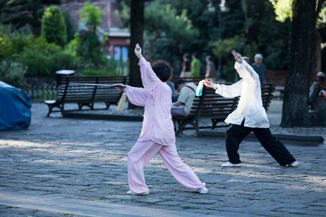 春季溫差變化大當心“倒春寒”，預防心腦血管疾病侵擾