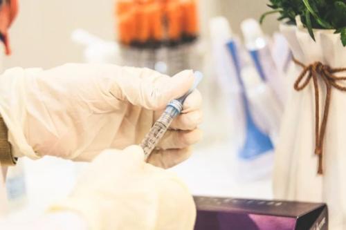 富途ESOP:生物醫(yī)藥人才緊缺?股權激勵六大要點直擊人才困境