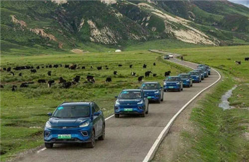 造車新勢力吹響了2030碳達(dá)峰號角，威馬汽車敢于做挑戰(zhàn)者