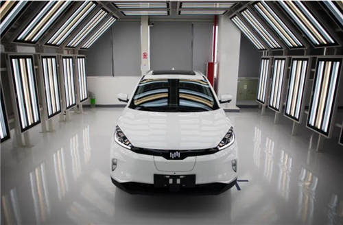 造車新勢力吹響了2030碳達(dá)峰號角，威馬汽車敢于做挑戰(zhàn)者