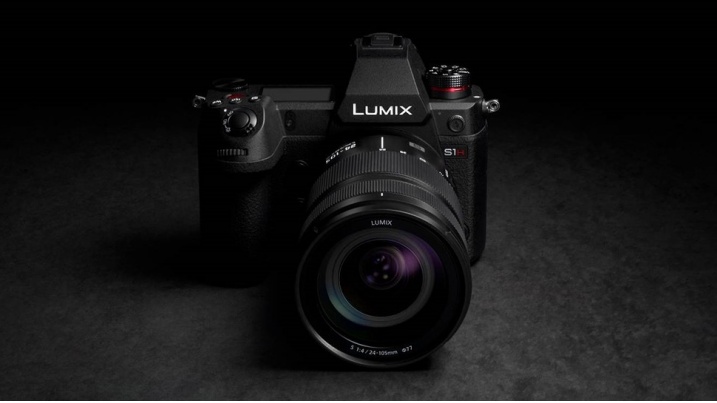 松下LUMIX全畫幅三周年回顧：一個“攪局者”成為佼佼者的進階路線