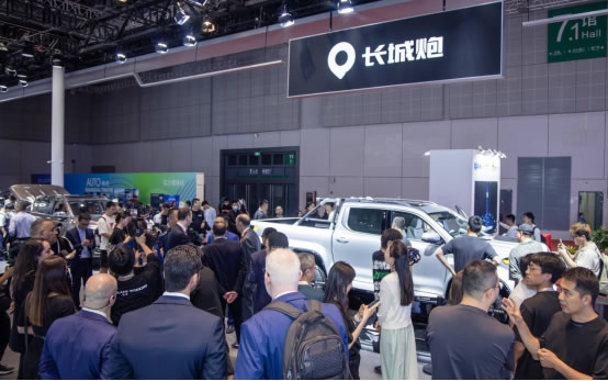 全品牌發(fā)力智能新能源賽道！長(zhǎng)城汽車(chē)超15款新能源車(chē)型登陸2023上海車(chē)展2810.jpg