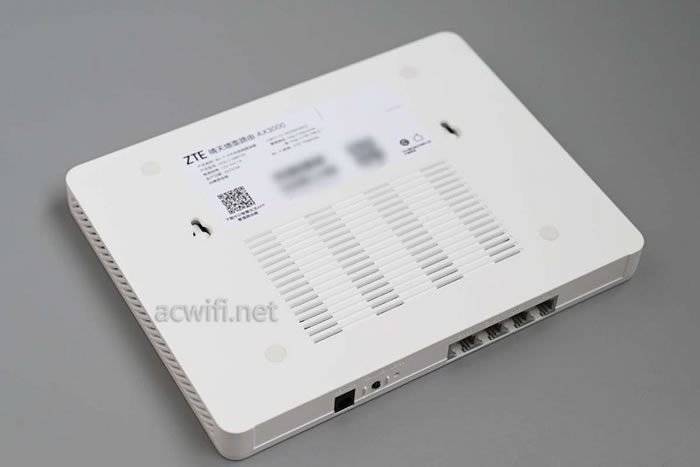 中興（ZTE）晴天墻面路由器AX3000拆機(jī)評(píng)測14.jpg