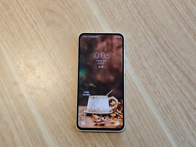 三星Galaxy S23 FE上手 外觀經(jīng)典再次升級(jí)