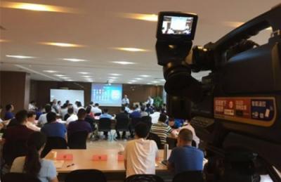 云開科技：《這塊屏幕可能會改變命運》，也能改變企業(yè)培訓(xùn)！
