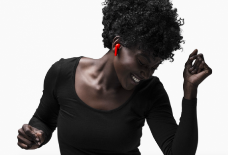 體驗升級對標AirPods 出門問問全新TicPods系列產(chǎn)品或將發(fā)布