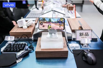 vivo全新智慧旗艦店盛大開業(yè)！8大城市震撼登陸
