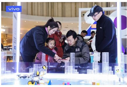 vivo全新智慧旗艦店盛大開業(yè)！8大城市震撼登陸