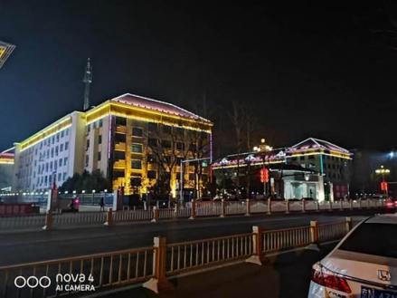 4800萬(wàn)像素+超大廣角，華為nova4后置三攝帶來(lái)更多新玩法