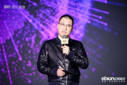 百勝“成人禮”：誰說我只是賣軟件的？