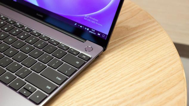向“智慧”再進(jìn)化！華為MateBook 13筆記本為“AI”加碼
