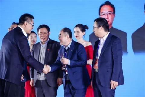 深耕建筑軟件領域20年，廣聯(lián)達榮膺中國軟件行業(yè)四項大獎