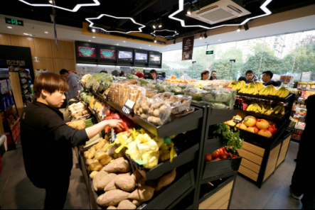 有溫度、有速度、有深度，蘇寧小店給城市“留守者”送上春節(jié)暖心禮