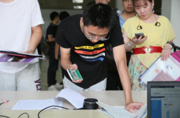 聽說，現(xiàn)在的高校都是這么玩的……