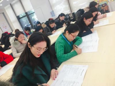 閱讀,陪伴一生的習慣!—萬色城帶領媽媽們探索親子閱讀之旅