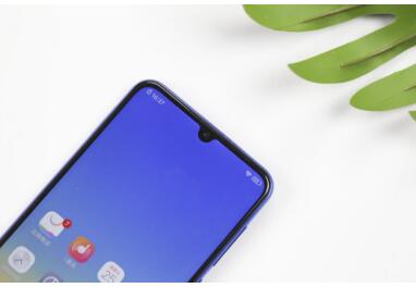 vivo Z3i 標準版全面評測：水滴屏幕彰顯時尚，強勁配置帶來酣暢體驗