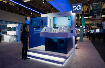 一加5G手機(jī)亮相MWC2019 現(xiàn)場模擬5G云游戲場景