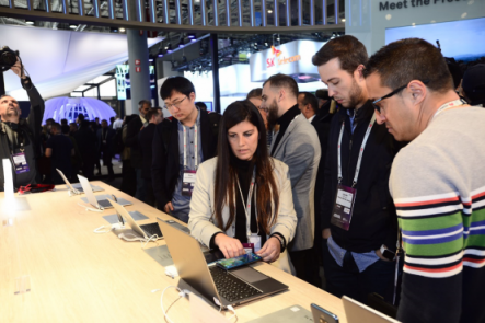 實(shí)力致勝！HUAWEI MateBook 14首登MWC 2019攬獲3項(xiàng)大獎(jiǎng)