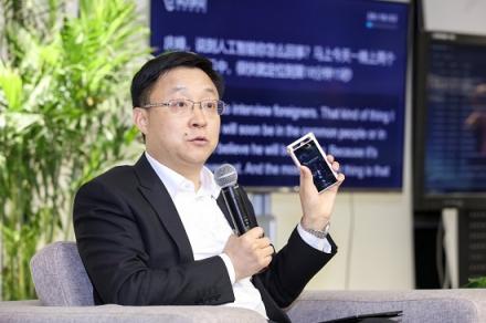 人大代表劉慶峰：人工智能應用才是硬道理