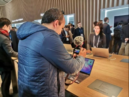 華為MateBook 14實(shí)力當(dāng)選“MWC 2019最佳筆記本”