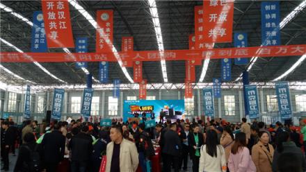 賣(mài)瘋了！上市一周瘋搶上萬(wàn)臺(tái)，新一代油煙機(jī)火爆熱銷(xiāo)中