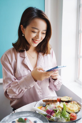 女生節(jié)驚現(xiàn)卡路里識別神器，從此肥胖是路人