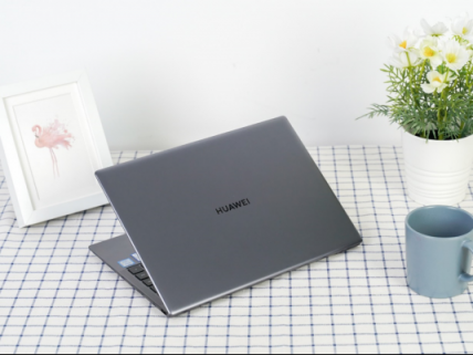 新款HUAWEI MateBook X Pro智慧升級，專業(yè)性能更高效