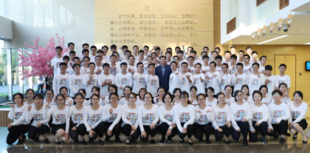 誰是蘇寧接班人？神秘代碼1200露真容