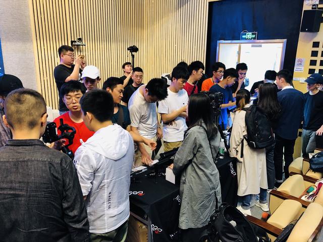 全程高能，魔爪影像學院公開課下期將會去哪？