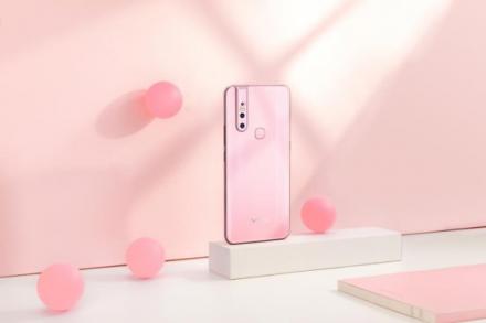 全新vivo S1，四月五日閃亮登場，只看了一眼就愛上了！