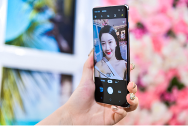 三星Galaxy S10+與華為P30Pro誰(shuí)是真正的“拍照神器”？